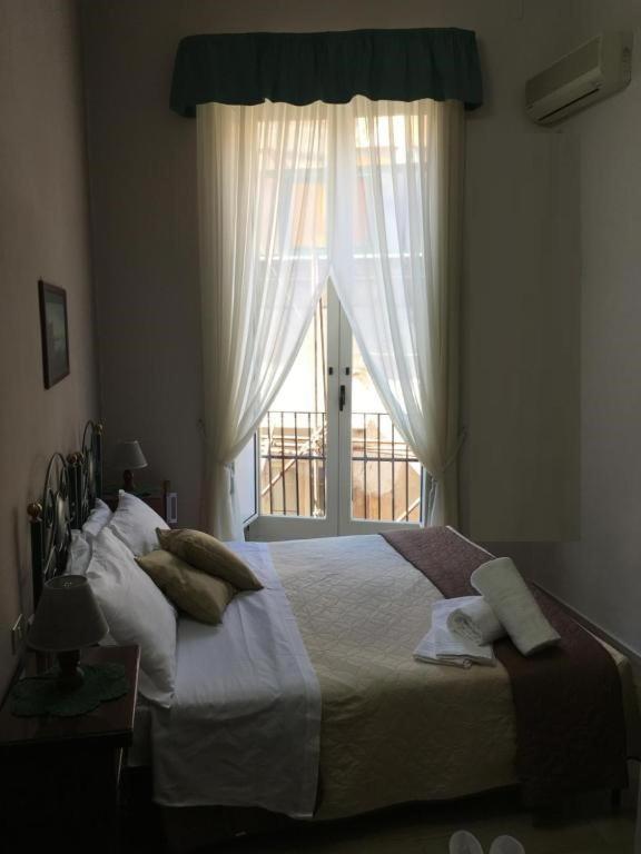 Soggiorno Paradiso Naples Extérieur photo
